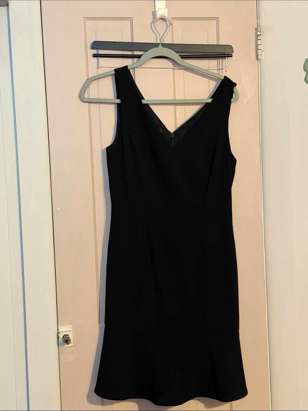 bebe Black V-Neck Sleeveless Midi Dress